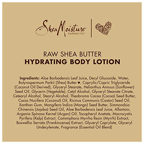 Loción hidratante SheaMoisture, piel ligeramente húmeda y suave.