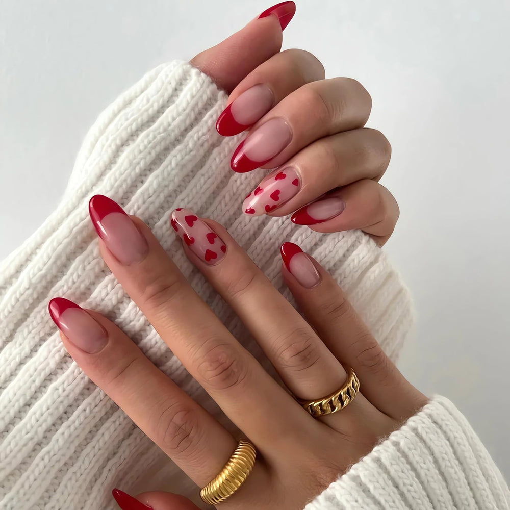 SINSEN Uñas de San Valentín con corazón rojo en forma almendra, ideal para fechas especiales.