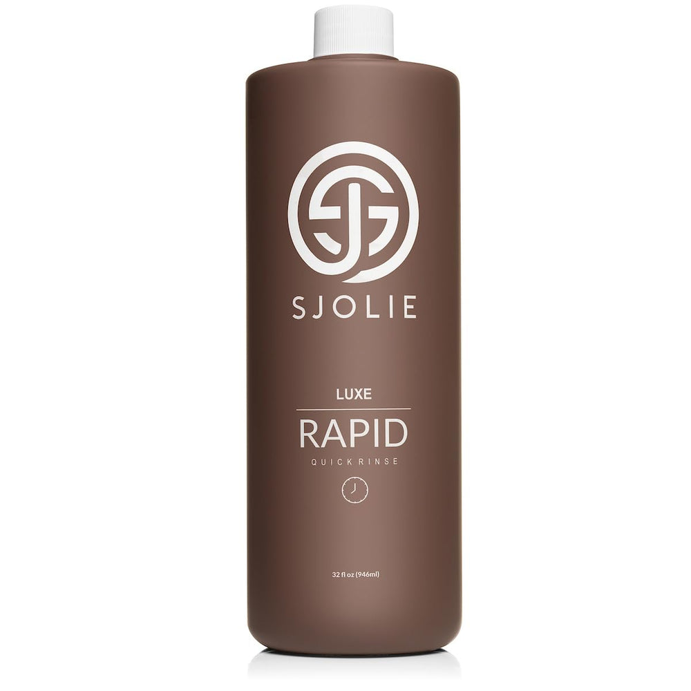 botella de SJOLIE Rapid Spray Tan Luxe ofrece secado rápido y tono uniforme.