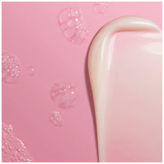 Gel de ducha Clean On Me con fragancia Original Pink y espuma cremosa.