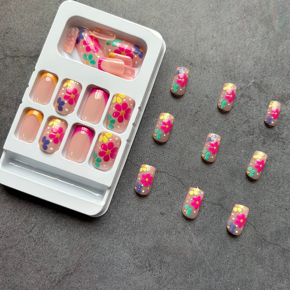 SOOZEE uñas para ocasiones especiales y uso diario, versátiles.