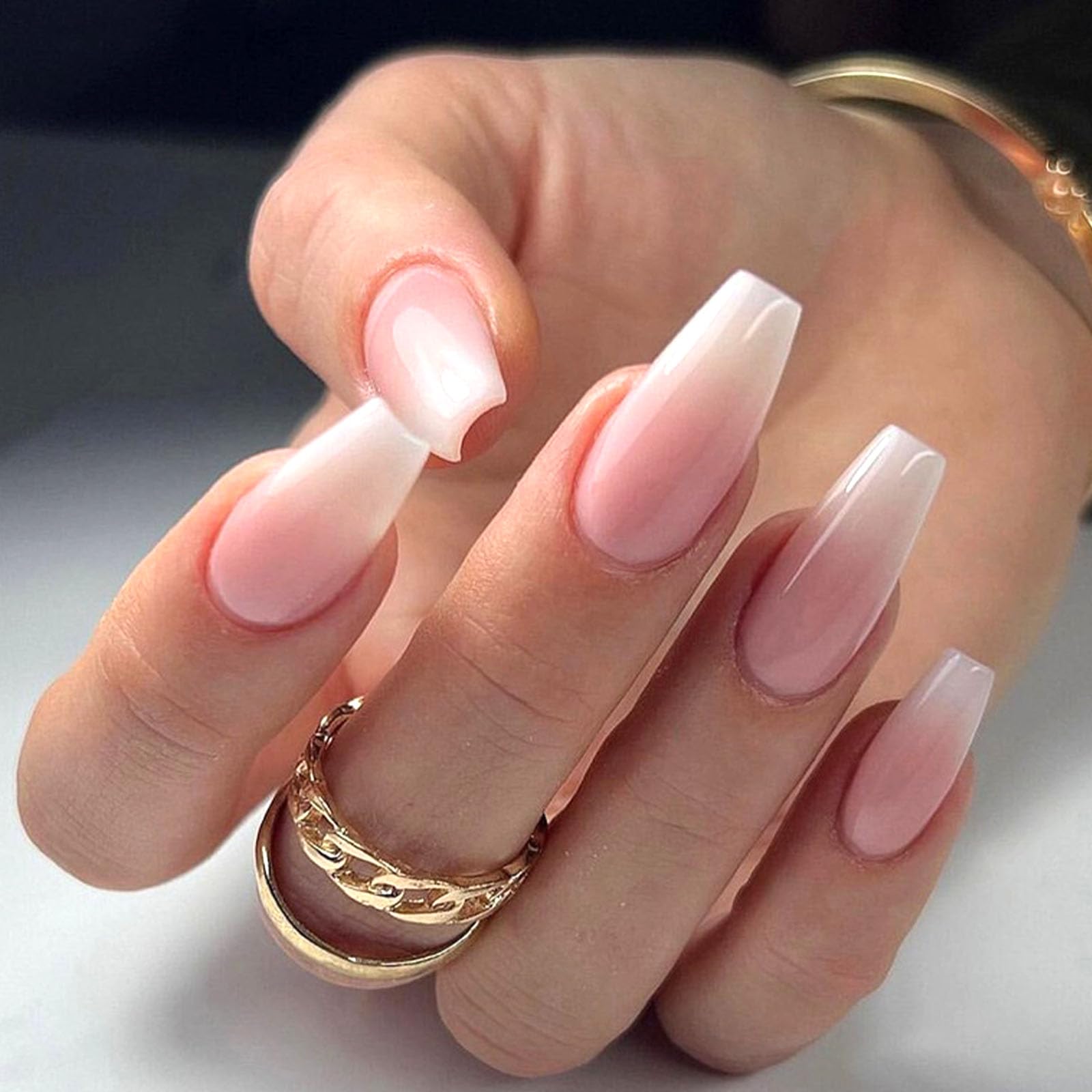 SRIMNUYY Uñas postizas forma ataúd gradiente blanco con brillo.