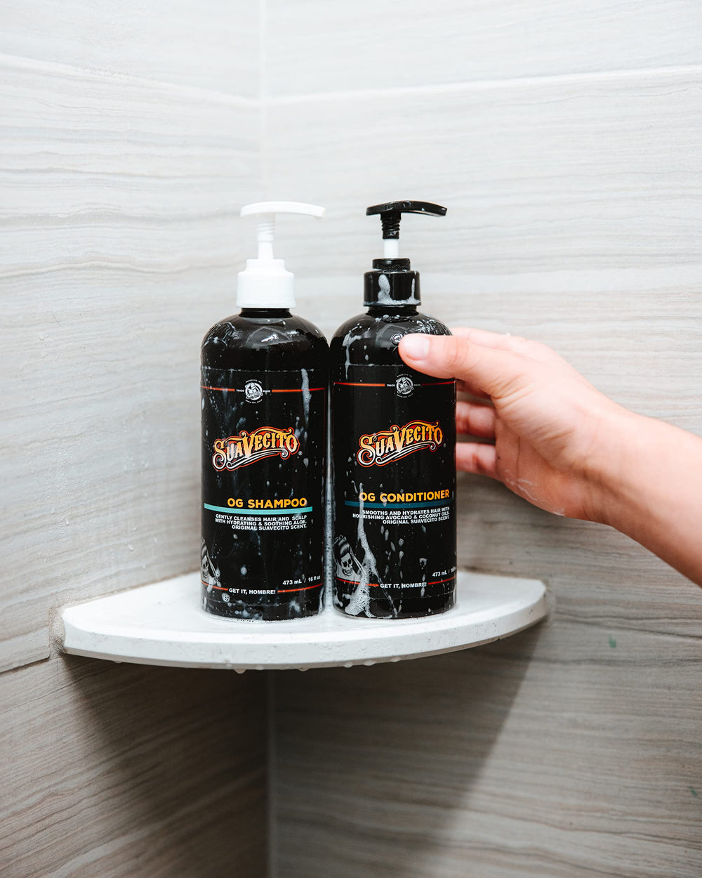 Suavecito OG set packaging close-up highlights original scent for daily use.