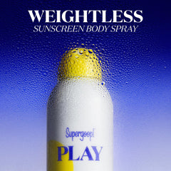 Bruma antioxidante de Supergoop PLAY SPF 50 con vitamina C.