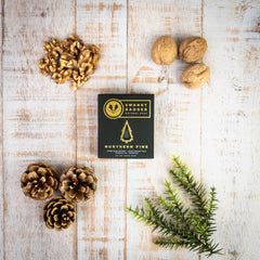 Swanky Badger Northern Pine ingredientes nutritivos: aceite de oliva, palma sostenible, coco y karité.