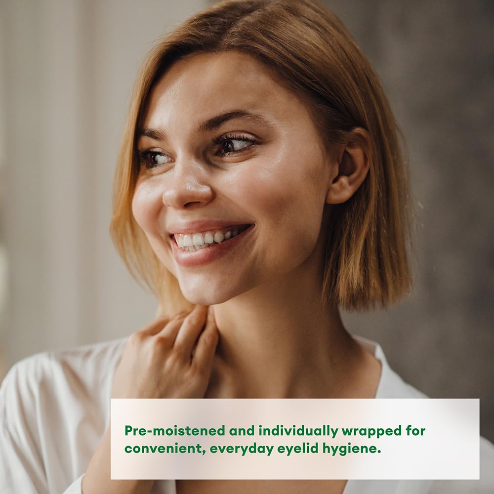 Systane Lid Wipes wipe texture close-up showing pre-moistened cleansing action.