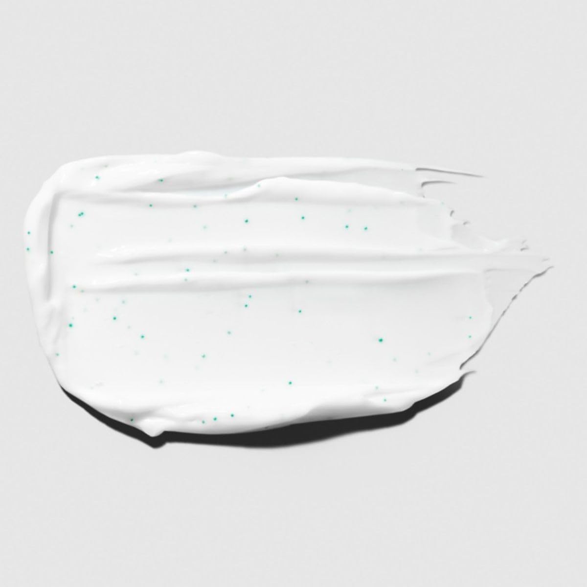 Ingrédients clés Tea Tree: protéine de soja, panthenol et beurre de karité.