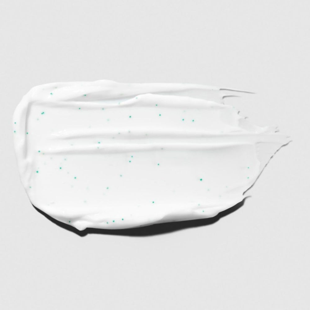 Ingrédients clés Tea Tree: protéine de soja, panthenol et beurre de karité.