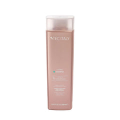 Tec Italy Lumina champú púrpura realza rubios y neutraliza reflejos verdosos.