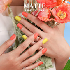 Teenitor glossy short press on nails in eight colors with a polished shine
