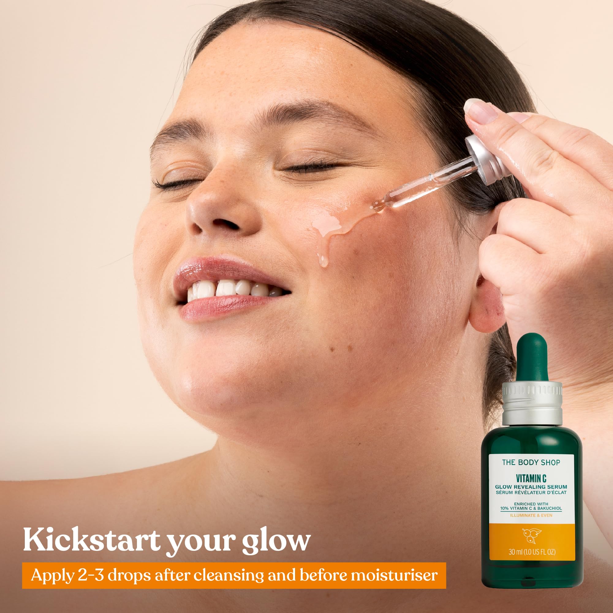 Ritual diario con el serum The Body Shop para piel más luminosa.