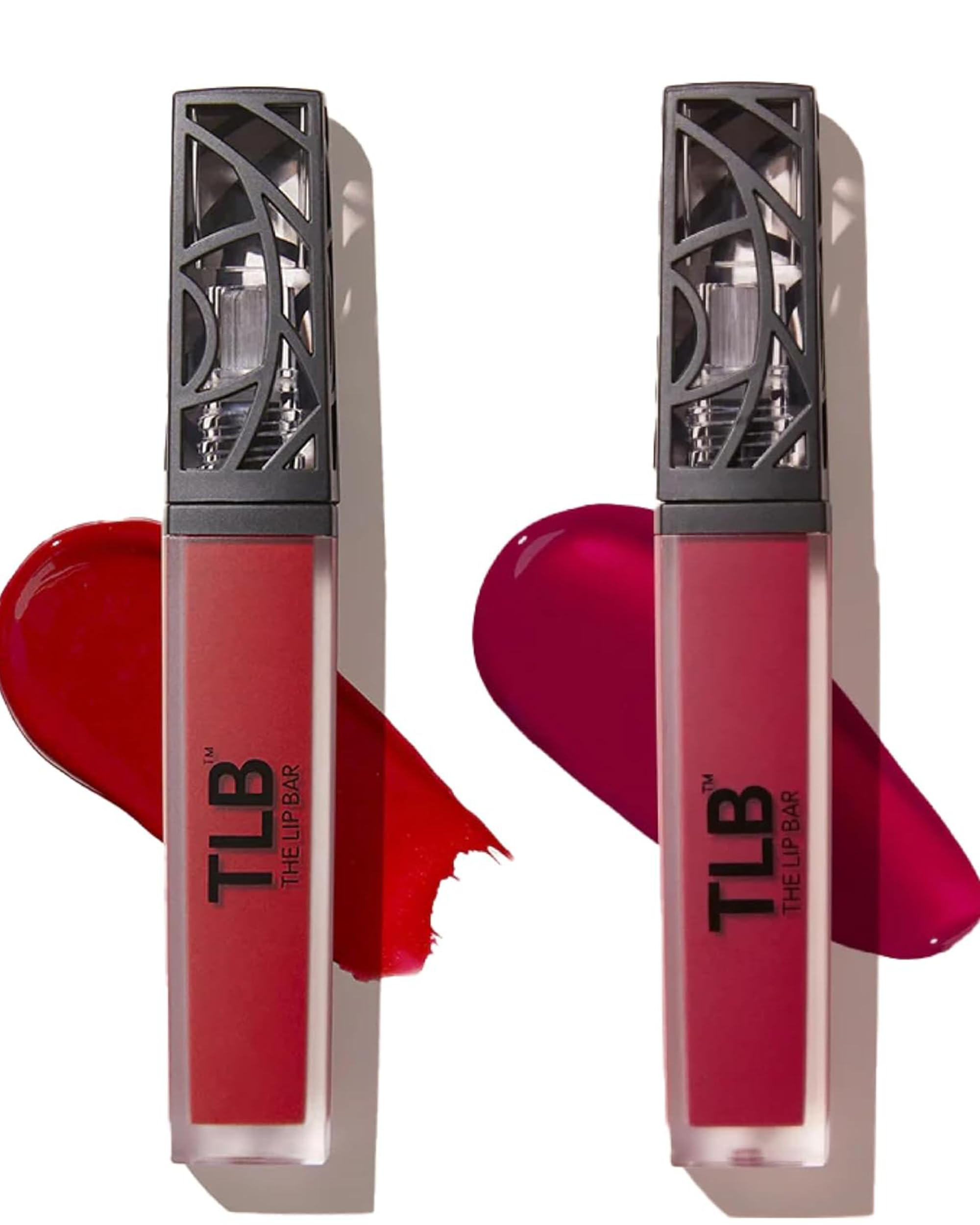 The Lip Bar empaque mini-pack para retoques rápidos durante el día.