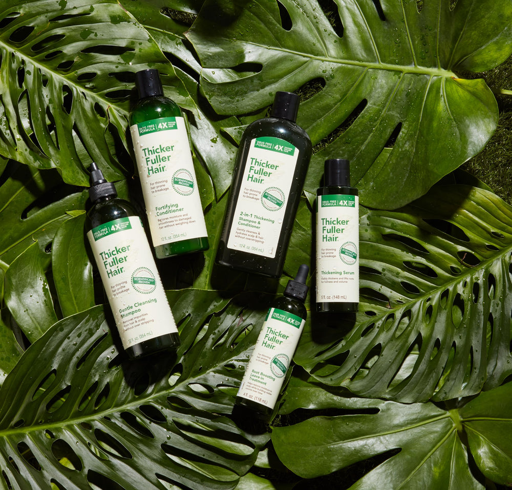 Rutina de cuidado capilar con Thicker Fuller Hair para mayor densidad capilar.