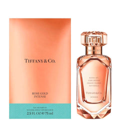 Tiffany & Co. Rose Gold Intense, cap dorado, sensación de lujo al aplicarlo