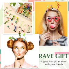 Clip de hongos y hierba multicolor para looks vibrantes.