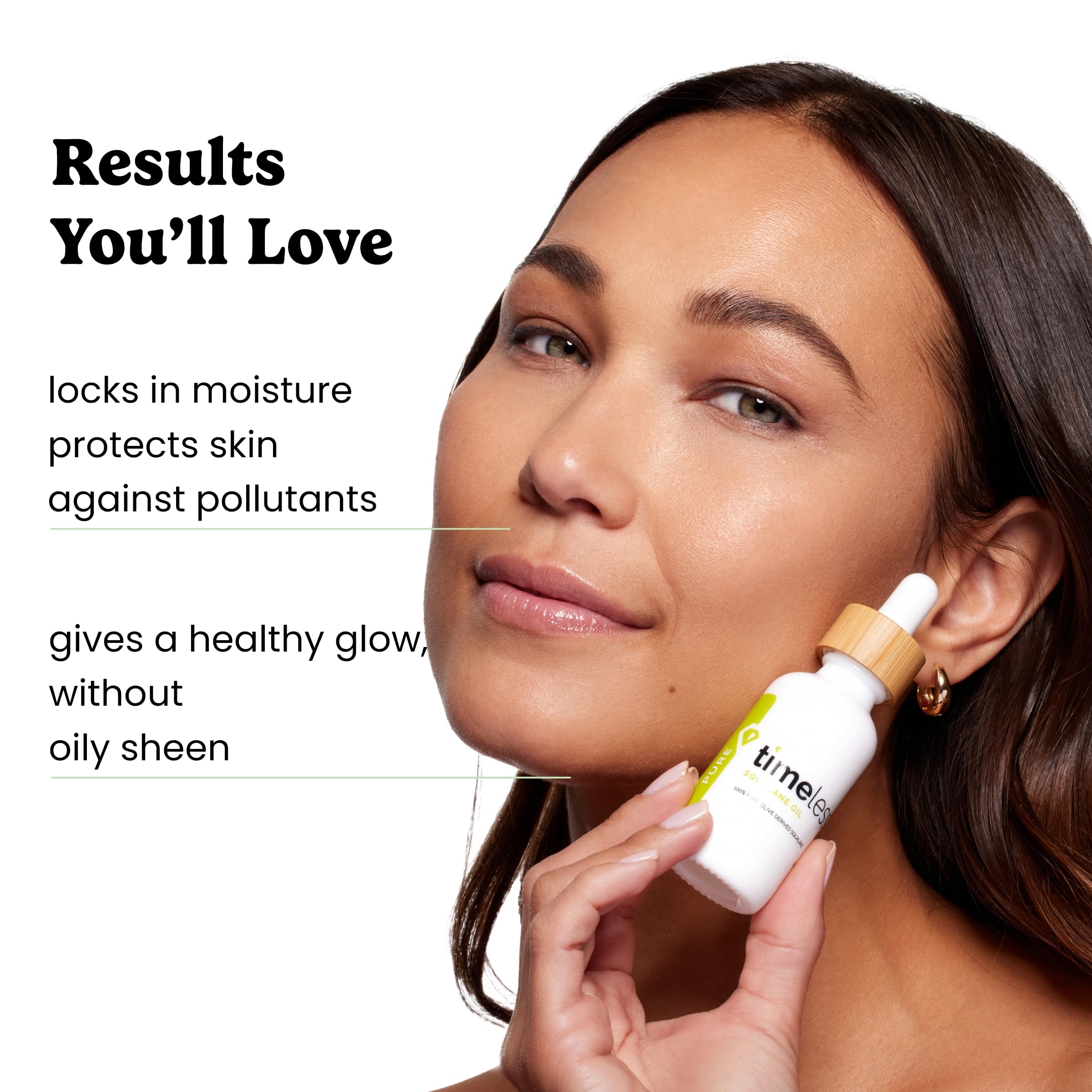 Timeless Skin Care Squalane rostro y cuello reciben hidratación suave.