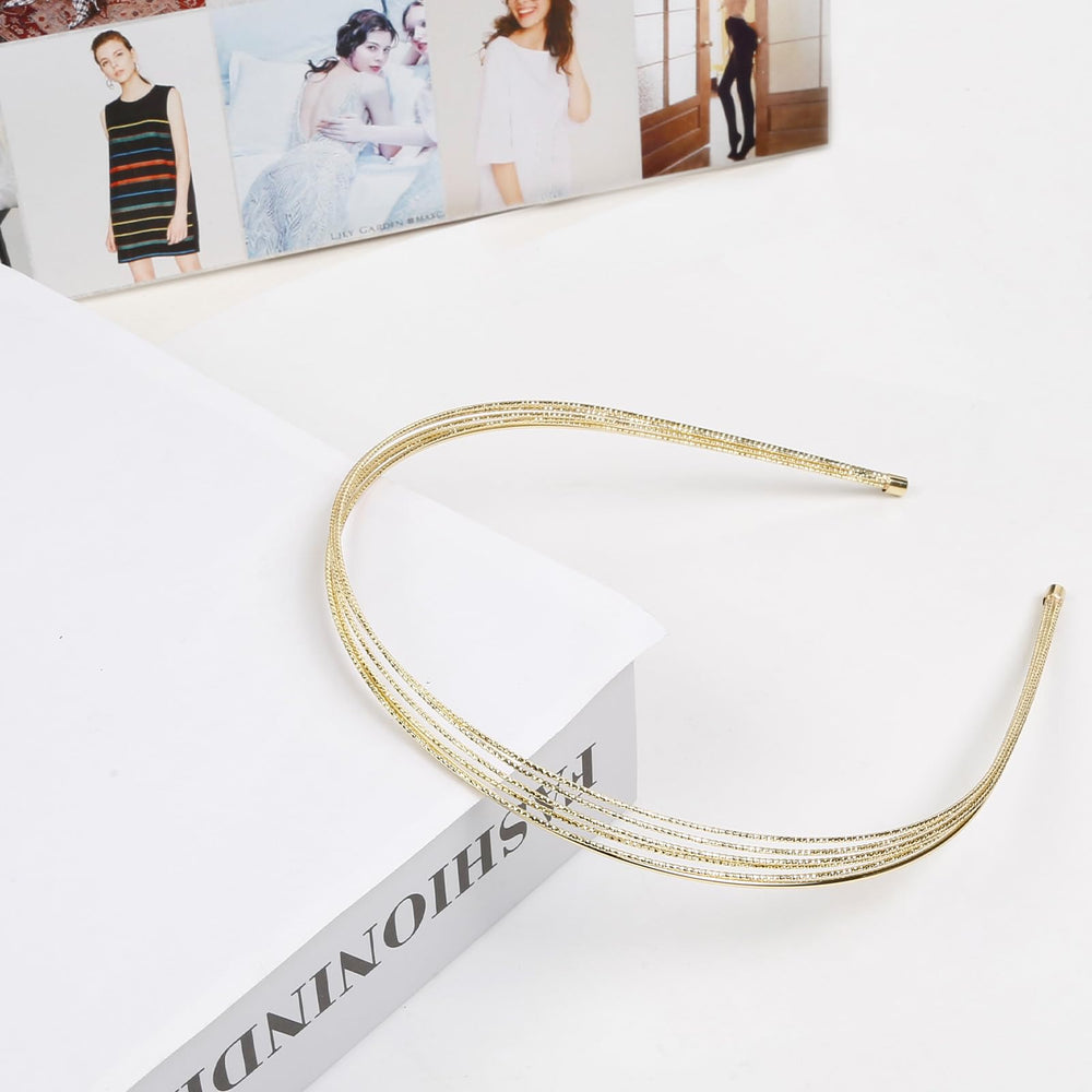 Tobeffect diadema dorada en empaque listo para regalo, ideal para amantes de accesorios.