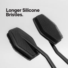 TOOLETRIES uso con gel en las cerdas para limpieza eficaz.