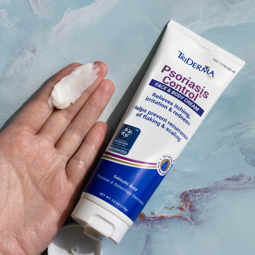 Sin fragancia TriDerma Psoriasis Control, apta para piel sensible.