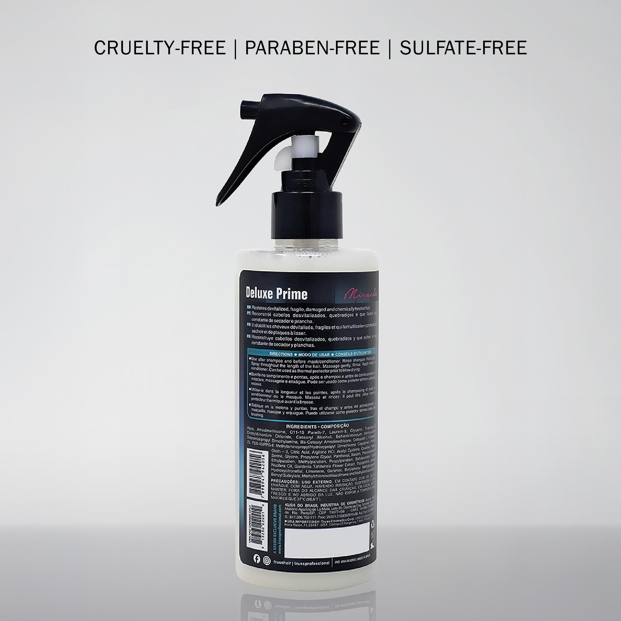 Control del frizz con TRUSS Deluxe Prime durante el peinado