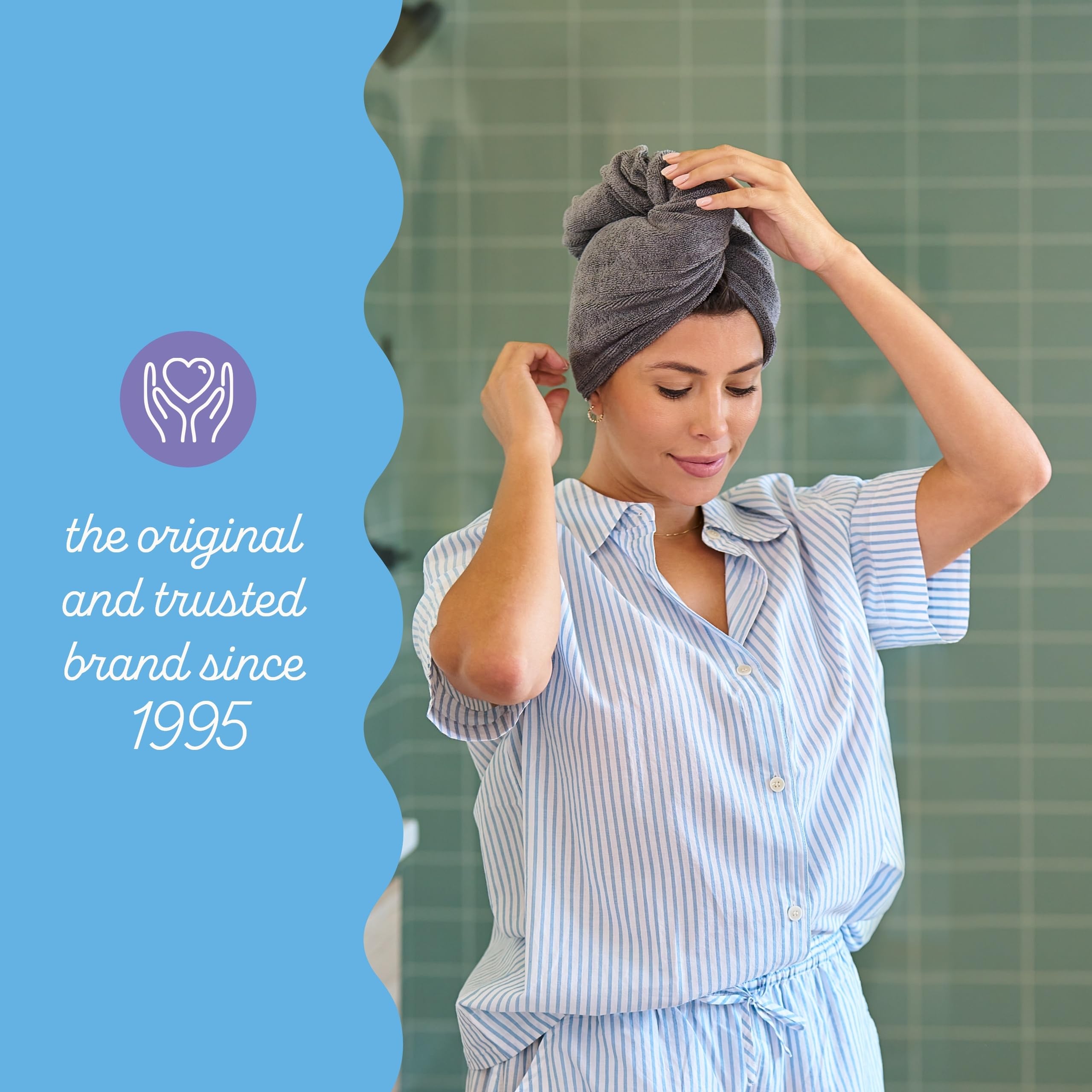 Turbie Twist: toalla microfibra azul para rutina diaria de belleza y viaje.