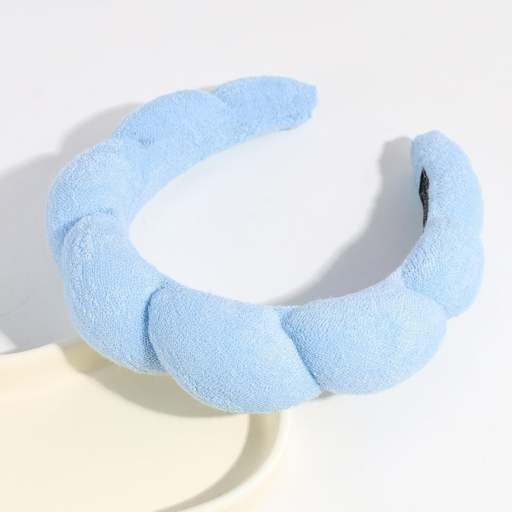 TYSSELY diadema ajustable para diferentes cabezas y peinados.