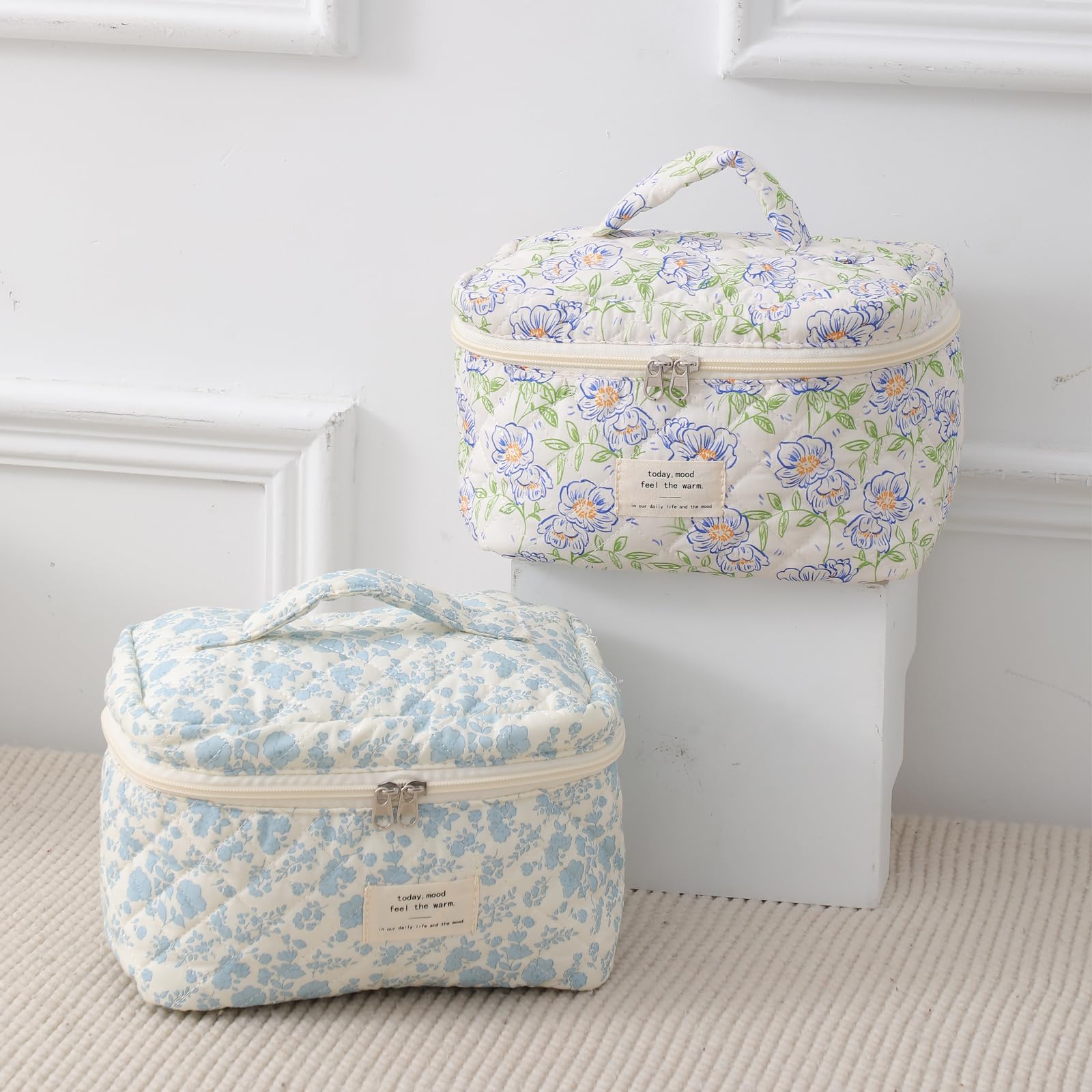uekeboag interior espacioso para brochas y accesorios de belleza.