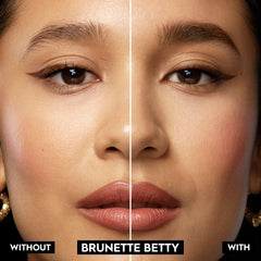 URBAN DECAY Brow Blade: tinte cejas con brocha flexible para trazos finos.