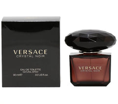 Versace Crystal Noir frasco dorado, ideal para rituales de aroma diarios.