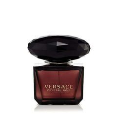 Versace Crystal Noir frasco brillante para noches elegantes.