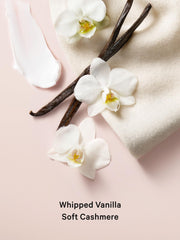 Bare Vanilla aplicada en puntos de pulso para un aroma ligero.