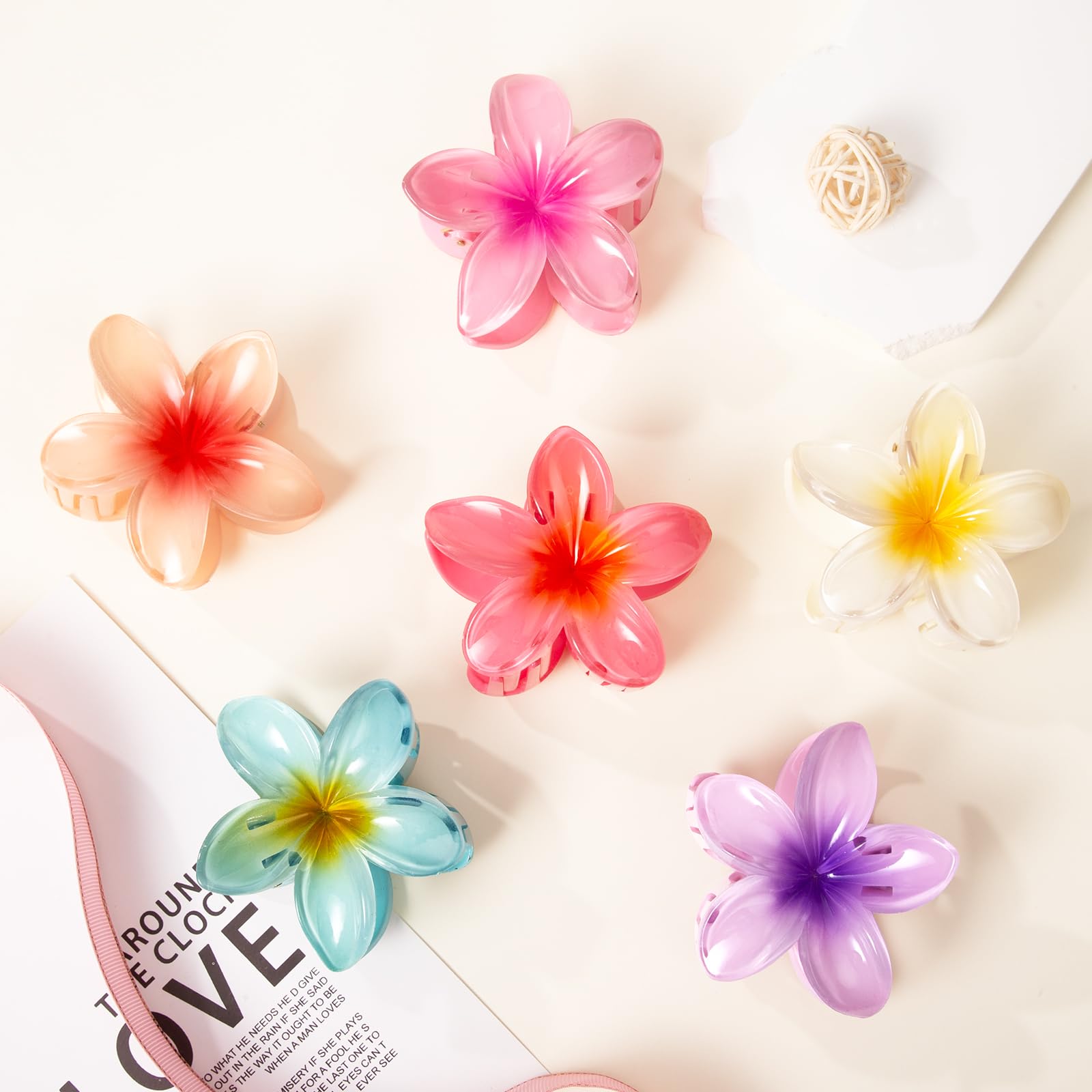 Pinza Vigorpace flor hibisco lavanda en el cabello, añade color suave
