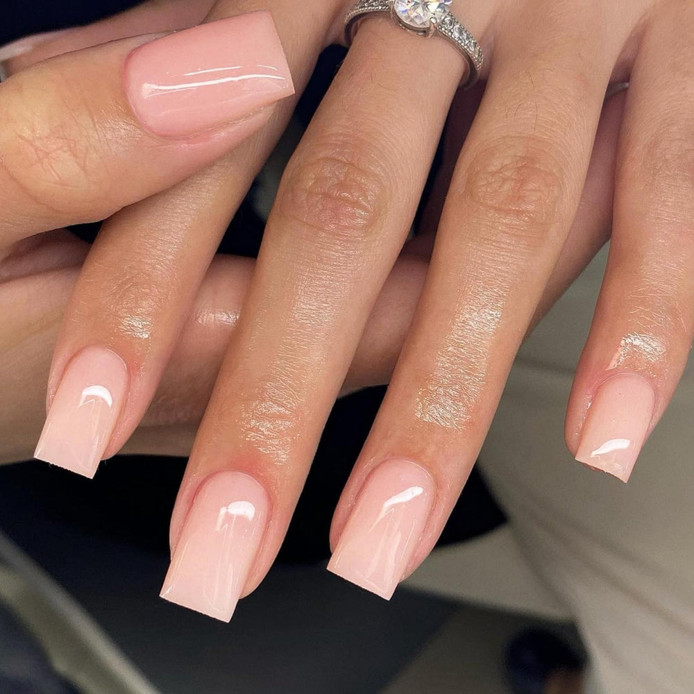 XCREANDO uñas pegadas rosa bebé, estilo diario con acabado suave y cómodo.