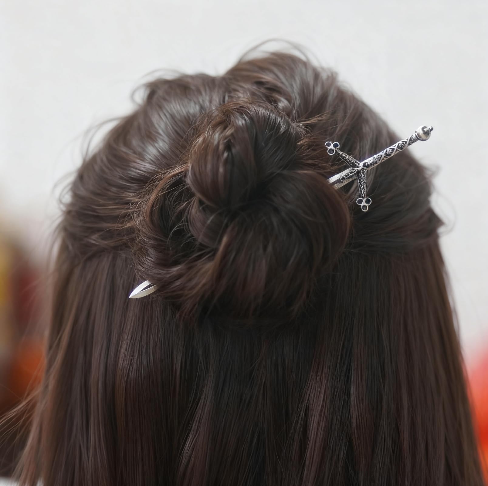 XJYHDY accesorio de cabello en forma de espada, ideal para disfraces medievales.