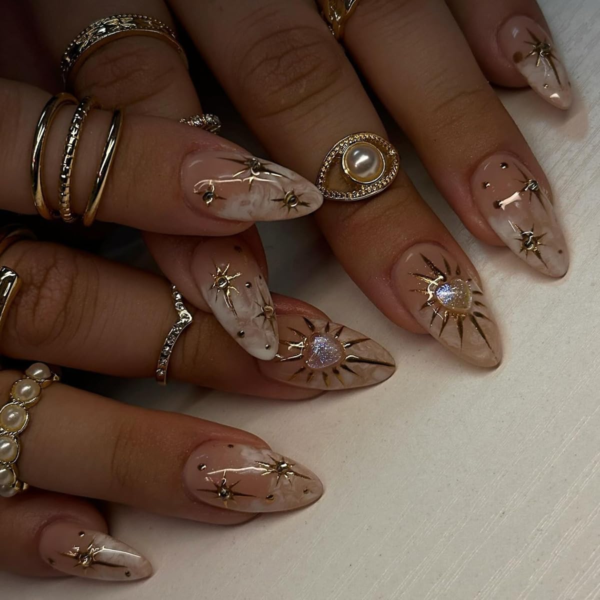 XZMeiLun uñas postizas 3D boho oro con estrellas para uso diario cómodo