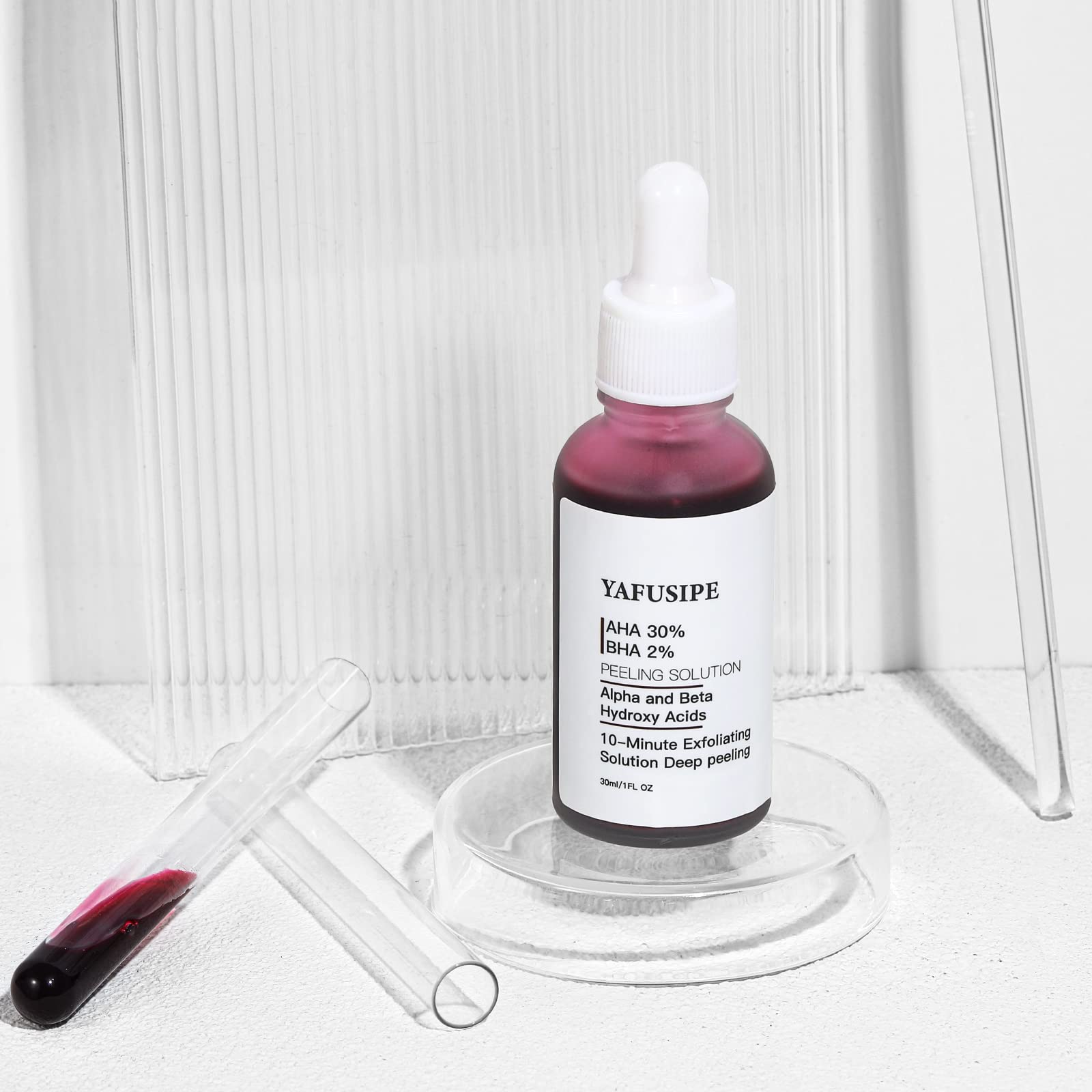Aplicación del peeling rojo de YAFUSIPE para exfoliar sin resecar