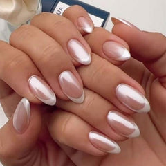 Kit de uñas pegables de YOSOMMK con brillo espejo para aplicación rápida.