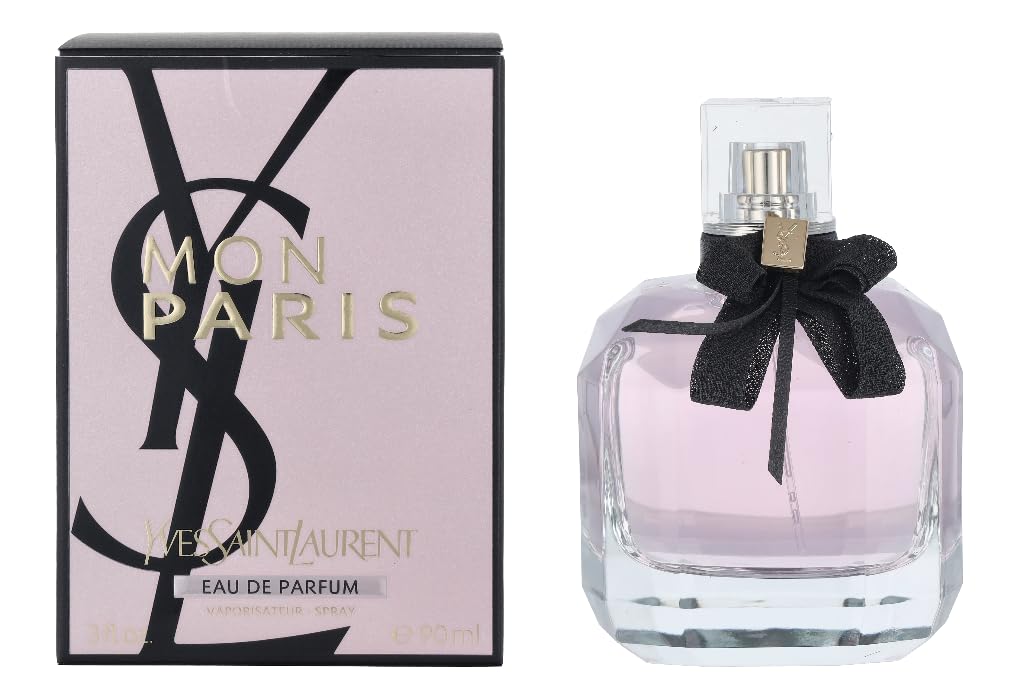 Frasco de Yves Saint Laurent Mon Paris para rociado, ideal para crear momentos románticos y memorables.