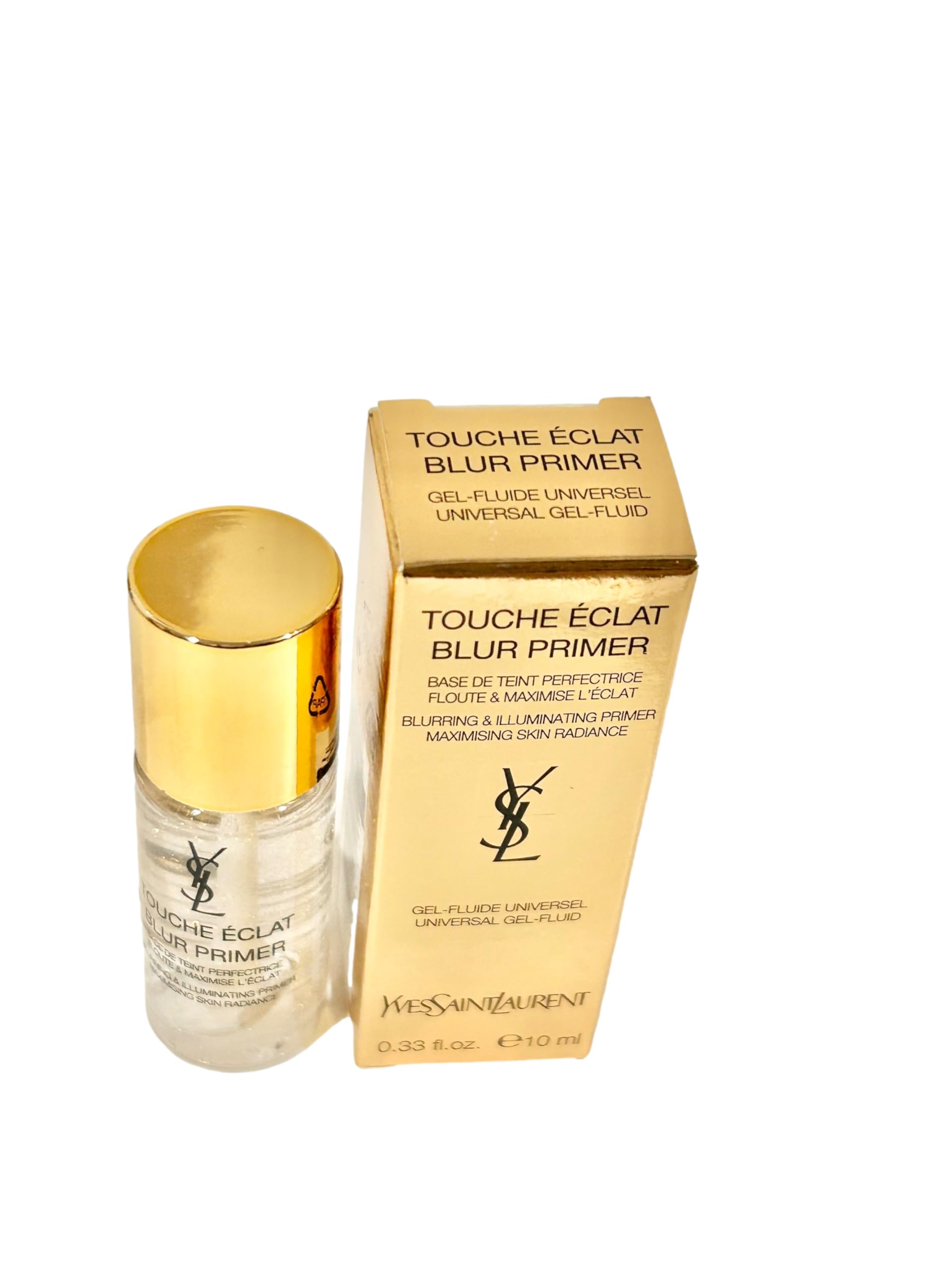 Yves Saint Laurent Touche Éclat Blur Primer, aplicación suave para un look más homogéneo.