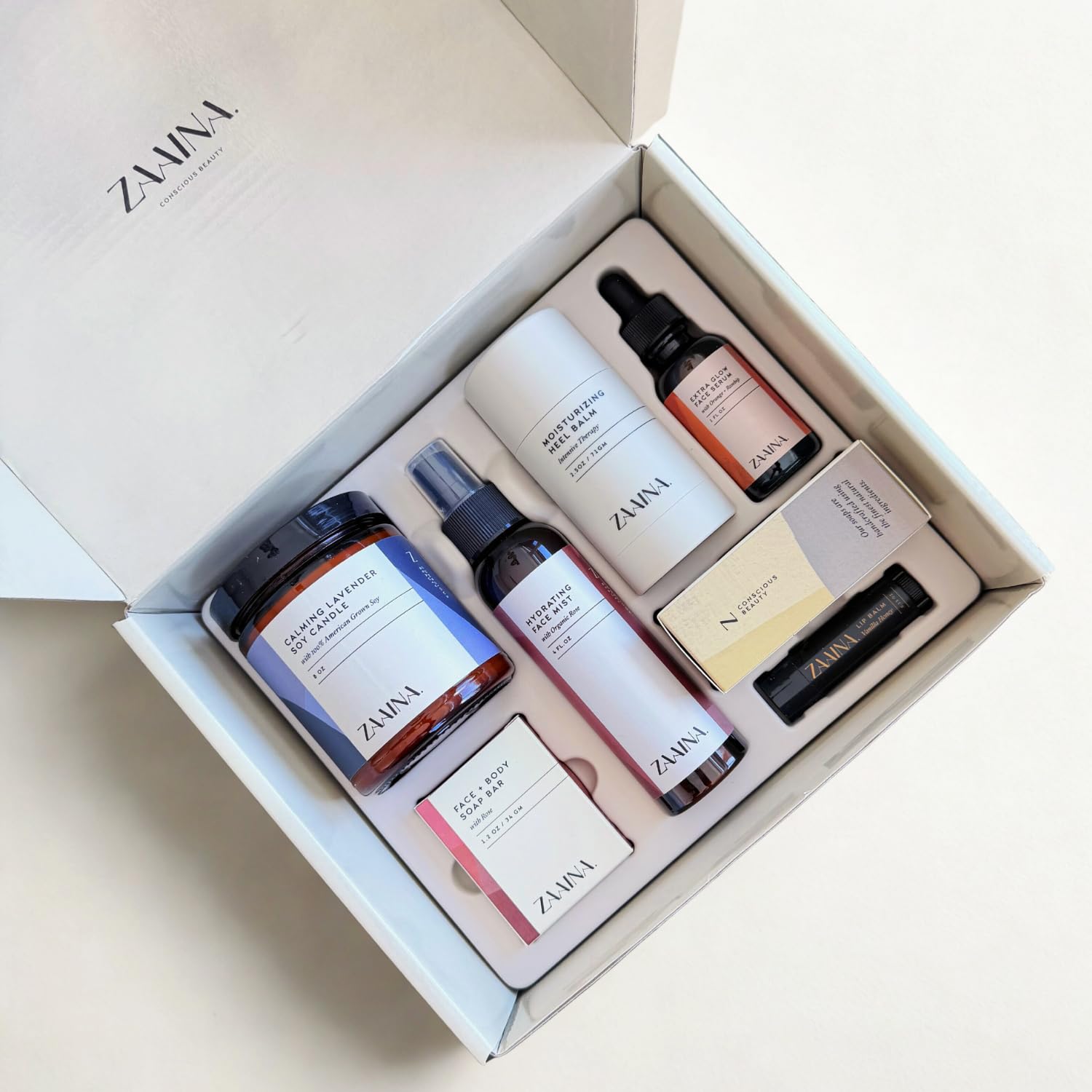 Zaaina baume lèvres vanille miel hydratation douce.