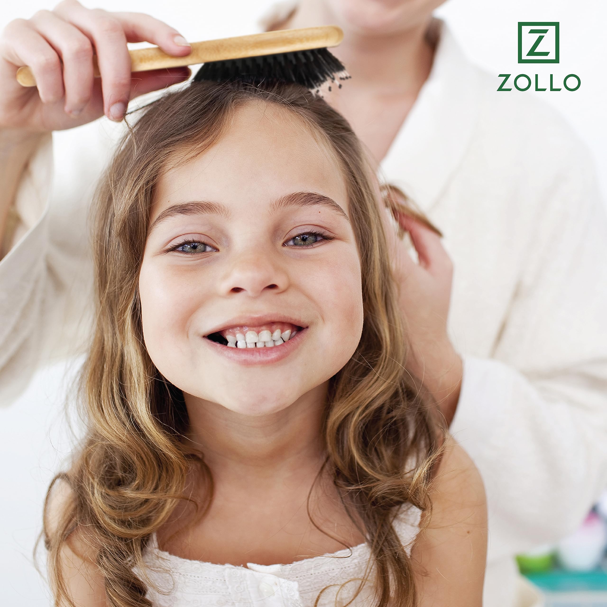 Brillo suave en el cabello con cepillo Zollo
